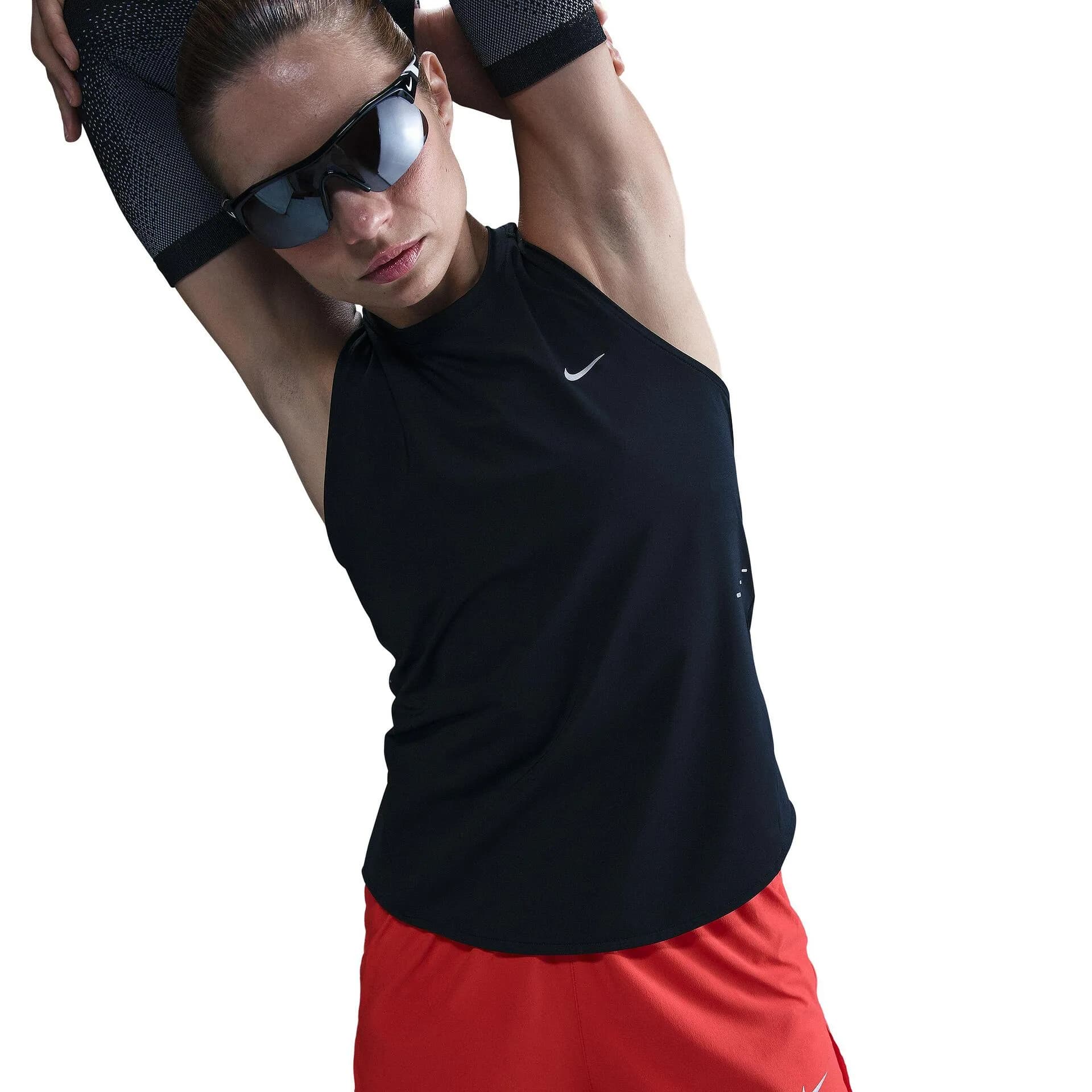 Дамски топ за бягане NIKE  RUNNING TANK TOP